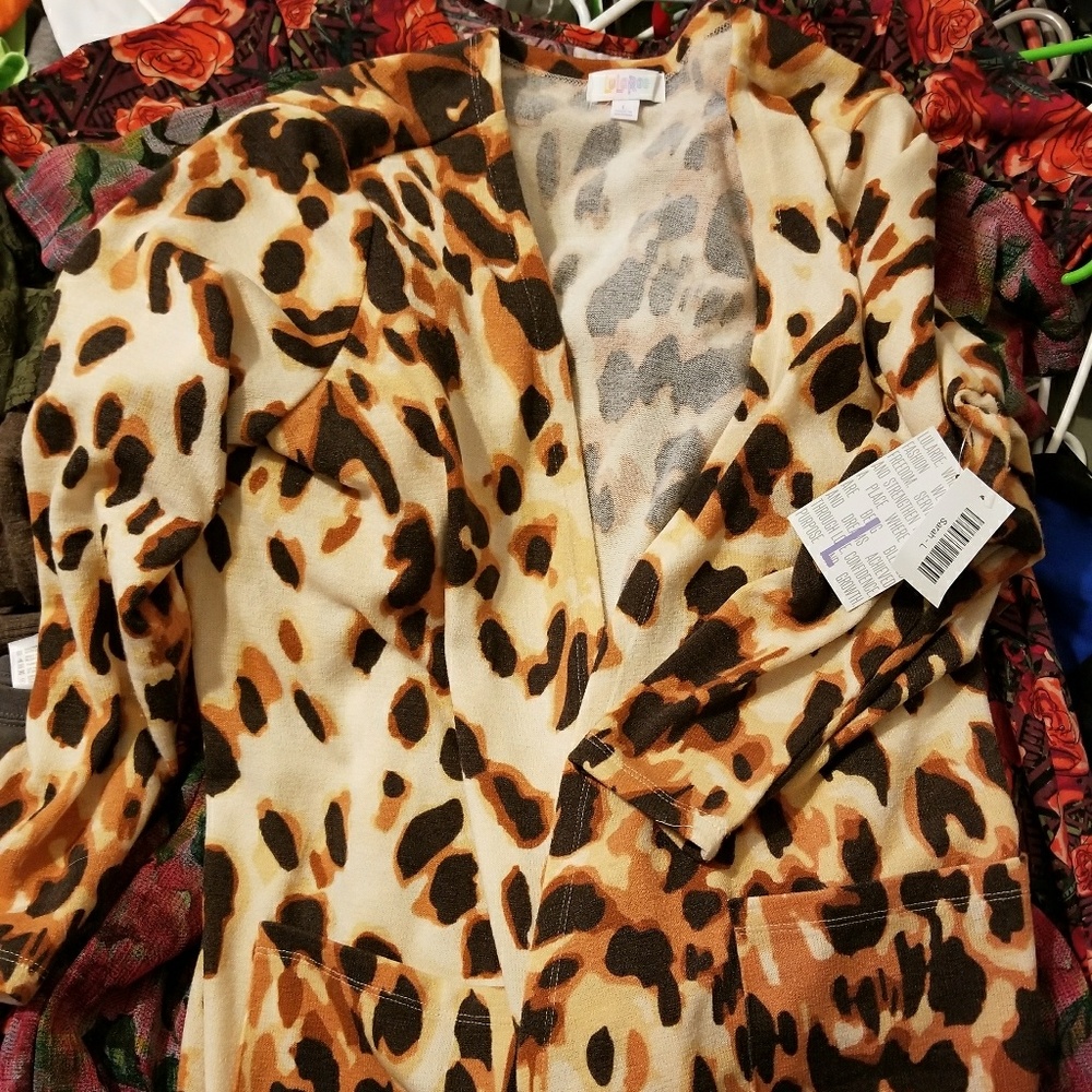 NEW leopard print Sarah